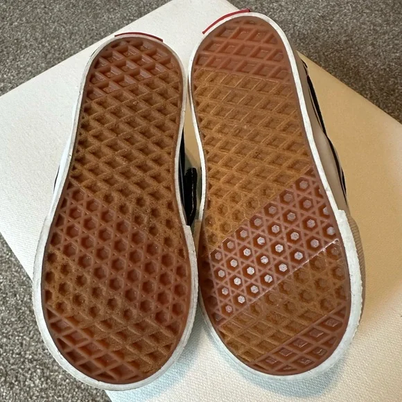 Vans Toddler Black Slip-On Shoes - Picture 7 of 7